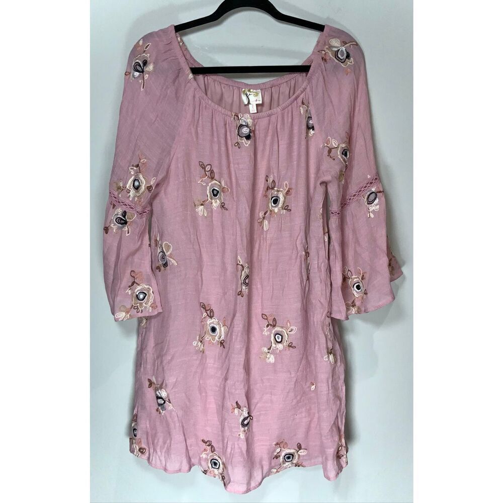 Fig & Flower pink floral embroidered off-the-shoulder boho tunic dress size larg